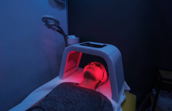 The Science Behind Red Light Therapy