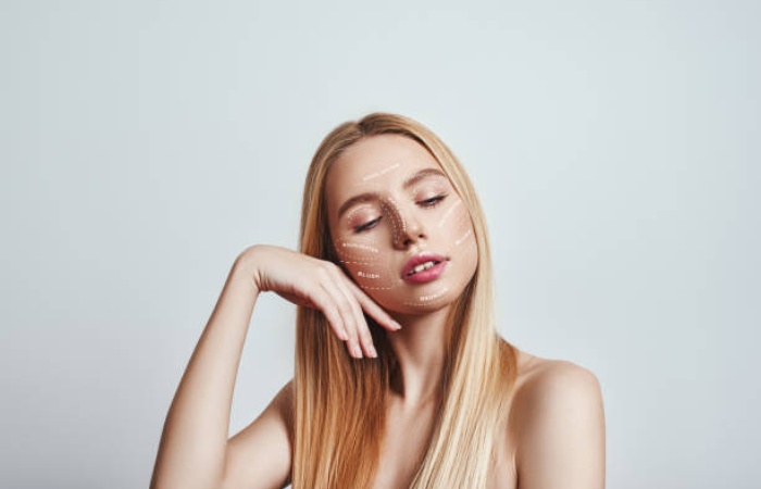 Self-tanning contour